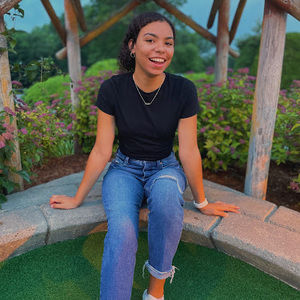 Meet your Posher, Aliyah